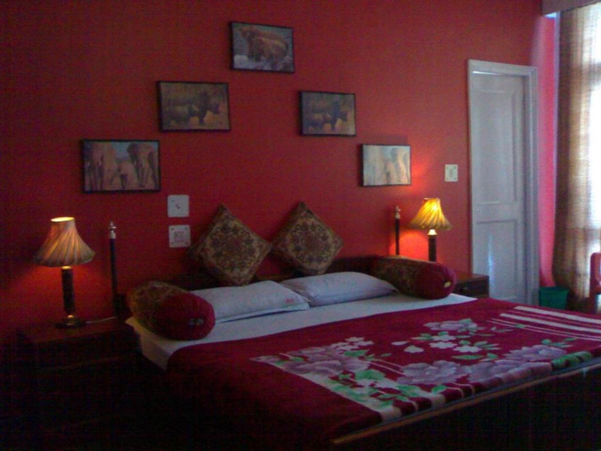 Goroomgo Ankur Lake View Mall Road Nainital - Prime Location With Luxury Room Eksteriør bilde
